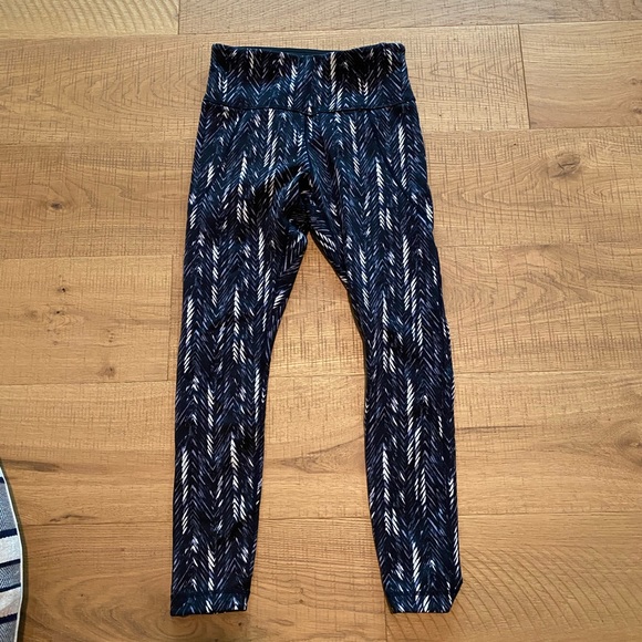 Title nine Pants - Title nine Mad Dash running tights. Worn once.